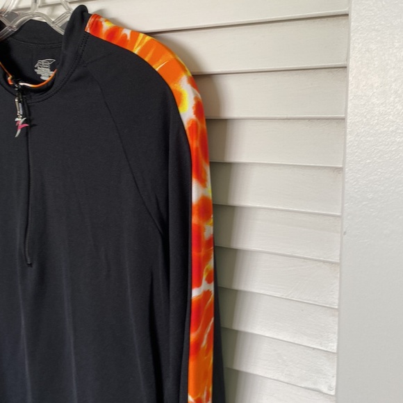 Run Girl Run medium polyester and Lycra running shirt - Picture 6 of 6